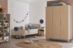 Jonte von Paidi - Kleiderschrank 3T cashmere-beige - Stripy-Light-Oak