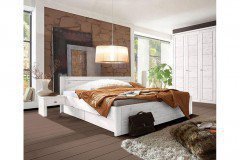 Vita von Wohnglücklich - Babyzimmer Kiefer gebeizt