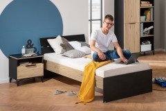 Tomke von Paidi - Babyzimmer-Set Eiche bordeaux - Naturschwarz